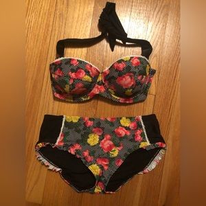 Hot Topic floral two-piece bathing suit